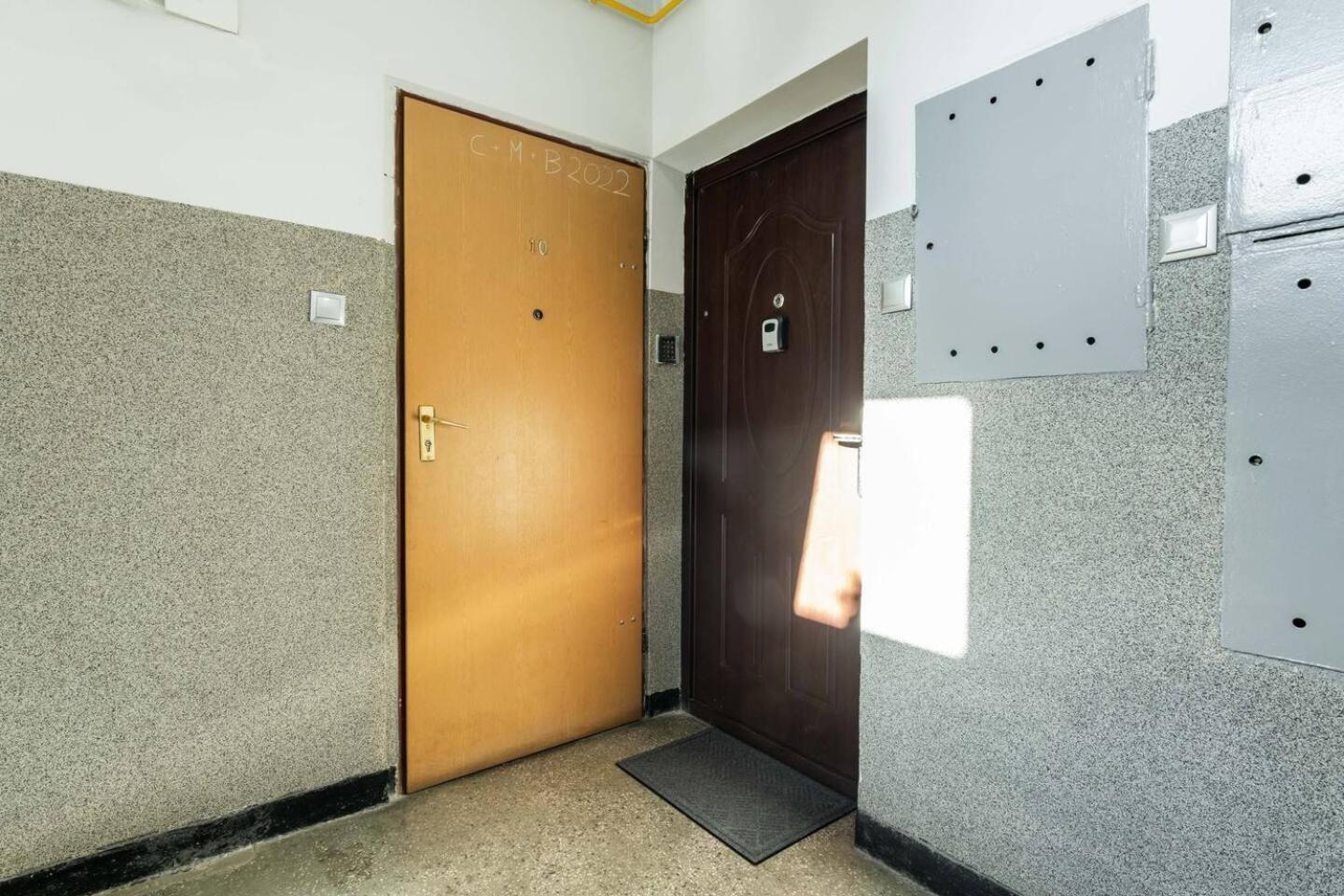 Sunbeam Studio City Centre Metro Politechnika Warszawa Eksteriør billede