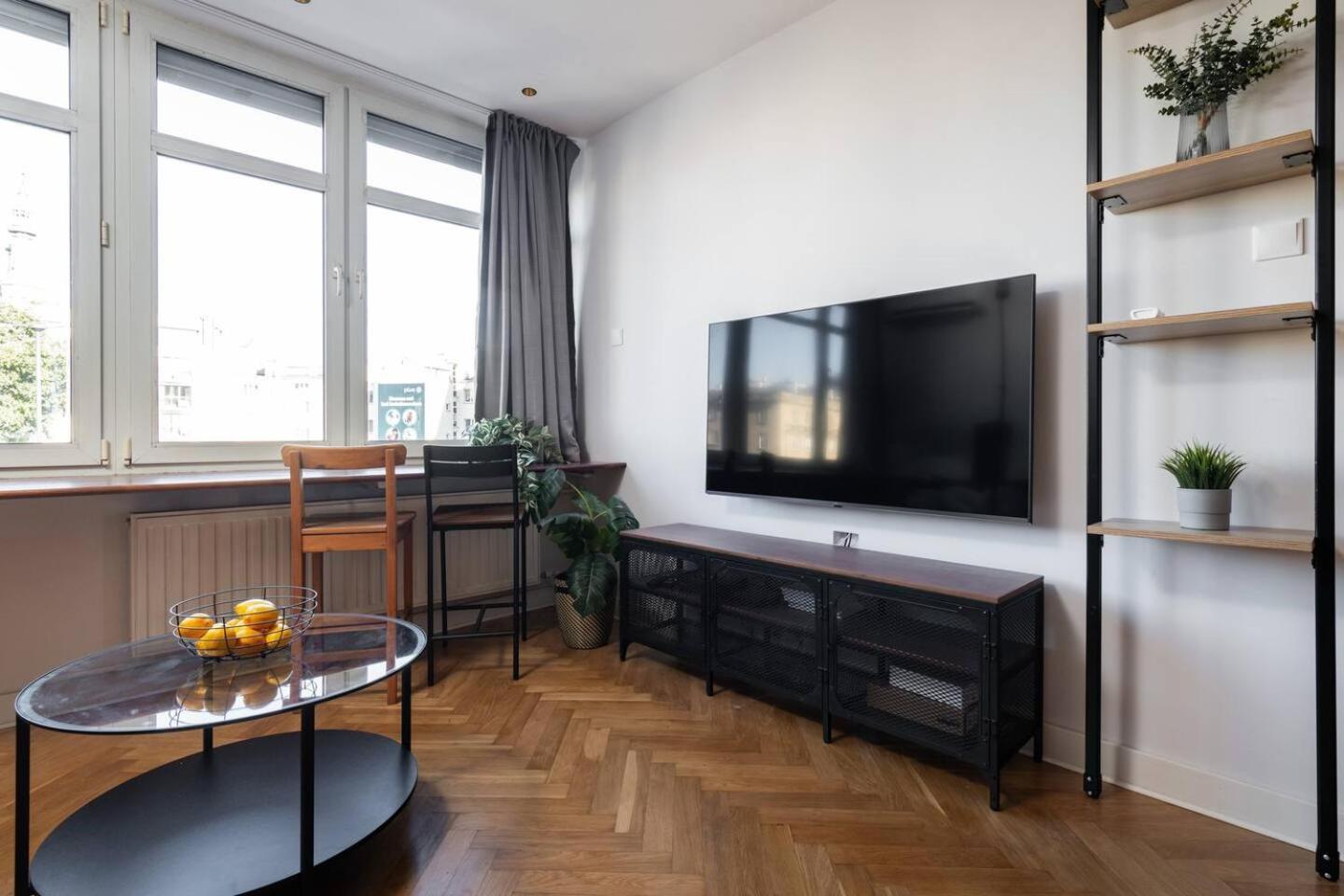 Sunbeam Studio City Centre Metro Politechnika Warszawa Eksteriør billede